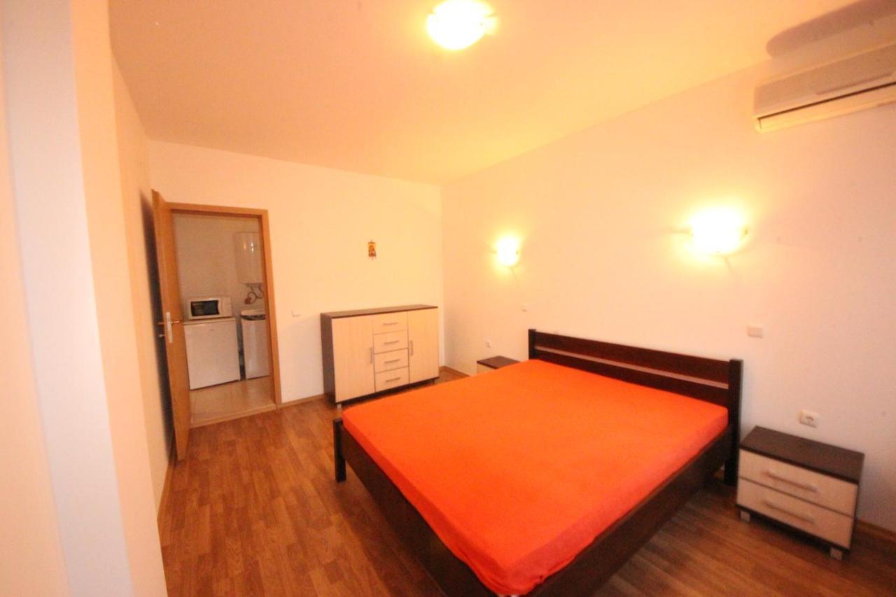 Menada Diamond Bay Apartments Pantai Sunny Luaran gambar